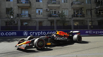 Son Dakika: Baküde zafer Max Verstappenin oldu Ferrari için fiyasko...