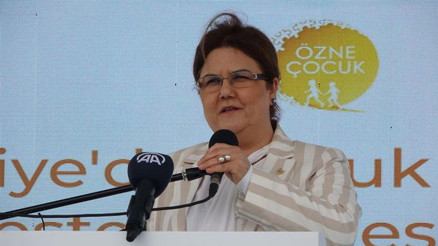 Bakan Yanık: Çocuklarımız hem ailelerimizin hem de bizim göz bebeğimiz