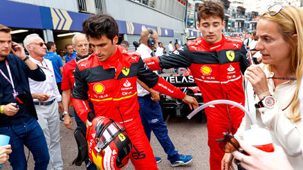 Pit-Stop yeni bölümüyle yayında