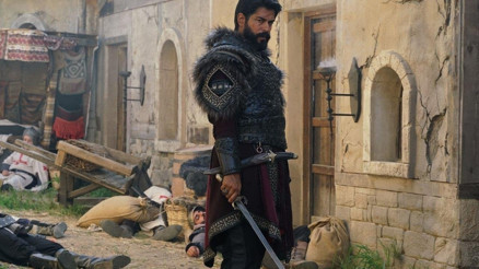 Kuruluş Osman sezon finali izle: Kuruluş Osman 98. son bölüme Aygülün ölümü damga vurdu