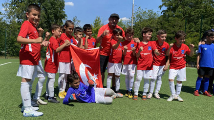 37 takım arasından birinci oldu