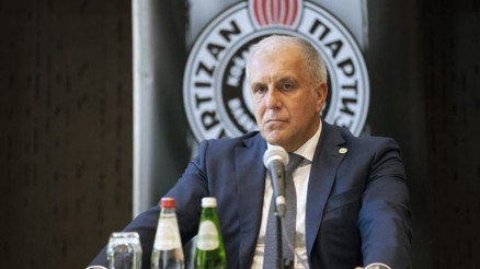 Son Dakika: 2022-23 sezonunda Euroleaguee katılacak takımlar açıklandı Zeljko Obradovic geri dönüyor... Son Dakika: 2022-23 sezonunda Euroleaguee katılacak takımlar açıklandı Zeljko Obradovic geri dönüyor...