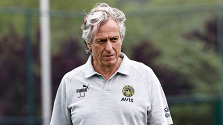 Son dakika: Fenerbahçede Jorge Jesus ön libero için 3 isim verdi William Carvalho, Willian Arao ve Vinicius Souza | Transfer haberi