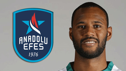 Pınar Karşıyakalı Amath M’Baye, Anadolu Efes yolunda