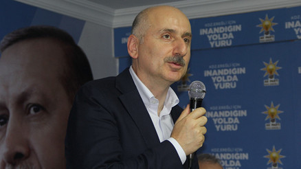 Bakan Karaismailoğlundan Altılı masa eleştirisi: Altında başkaları üstünde başkaları var Bakan Karaismailoğlundan Altılı masa eleştirisi: Altında başkaları üstünde başkaları var