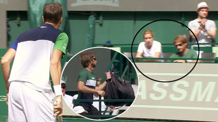 Daniil Medvedevden şoke eden hareket Antrenörü final sırasında kortu terk etti