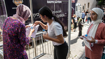 Üniversite adaylarının eğitim bilgileri güncelleniyor