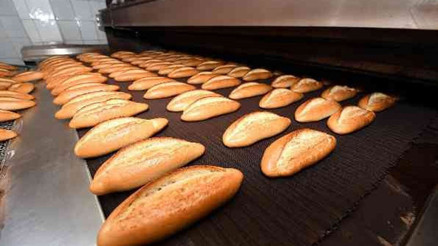 Fırıncılar Federasyonu Başkanından ekmek fiyatı açıklaması