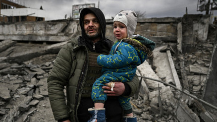 Rusya’nın Ukraynaya saldırılarında 324 çocuk öldü