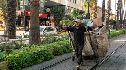 Atık toplayıcılarına mesleki statü