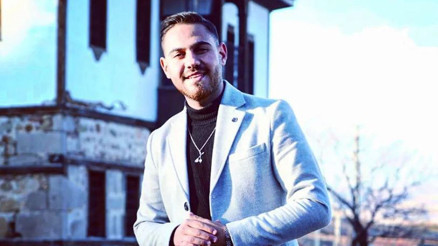 Bektaş Dolu kimdir, kaç yaşında, nereli Bektaş Dolu Garip Bülbül Neşet Ertaş oyuncuları arasında Bektaş Dolu kimdir, kaç yaşında, nereli Bektaş Dolu Garip Bülbül Neşet Ertaş oyuncuları arasında