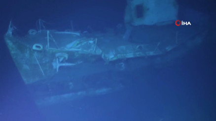 Dünyanın en derin batık gemisi bulundu