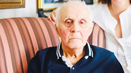 Psikiyatri hocasını kaybetti