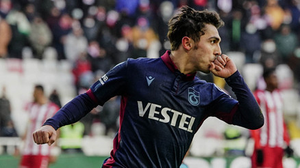 Jose Mourinho’nun gözü Abdülkadir Ömürde | Transfer haberi