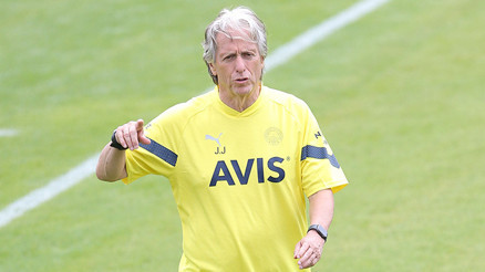 Jorge Jesus, Fenerbahçede enerjisiyle fark yarattı Jorge Jesus, Fenerbahçede enerjisiyle fark yarattı