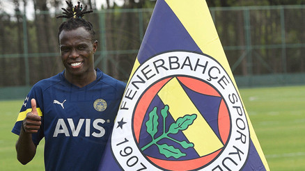 Bruma: Fenerbahçeye katkı sağlamak için buradayım, Jesus beni aradı ve...