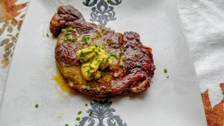Gelinim Mutfakta Paris soslu antrikot tarifi: Cafe de Paris soslu nasıl yapılır