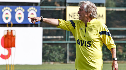 Son Dakika: Fenerbahçenin Avusturya kampı kadrosu belli oldu 9 isim yok...