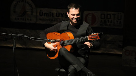 Gitar buluşması