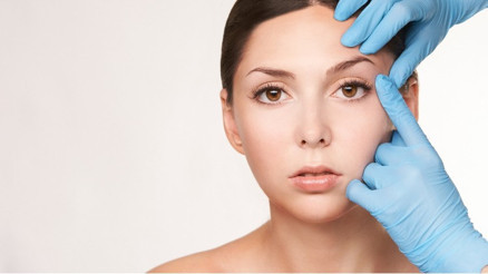 Badem göz estetiği nasıl yapılır