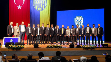 Güçlü yönetim iddialı kadro