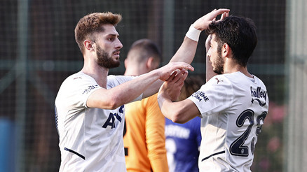 Fenerbahçede İsmail Yüksekin performansı göz doldurdu Takımda kalması bekleniyor Fenerbahçede İsmail Yüksekin performansı göz doldurdu Takımda kalması bekleniyor