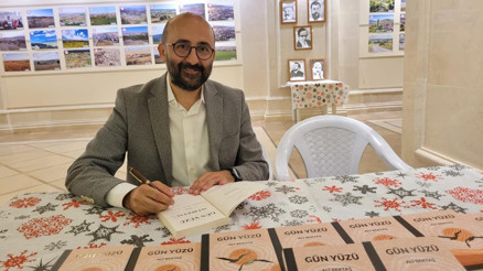 Gün Yüzü’nü imzaladı