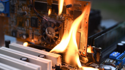 Yangında zarar gören elektronik cihazlar kurtarılabilir mi