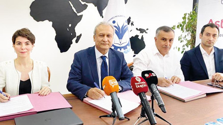 Kız öğrencilere eğitim desteği Kız öğrencilere eğitim desteği