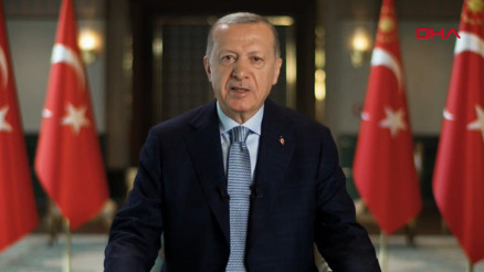 Cumhurbaşkanı Erdoğandan bayram mesajı: Duraklamaya, gerilemeye meydan vermeyeceğiz