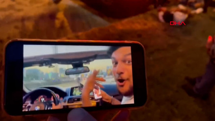 Kadıköyde otomobil otobüse çarptı Makas videosu ortaya çıktı