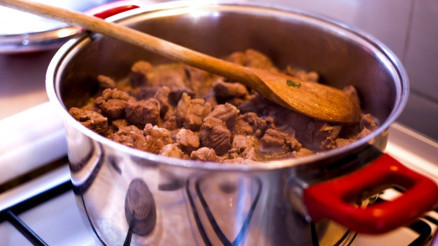 Kavurmanın tuzu ne zaman atılır Kurban etinden kavurma nasıl yapılır