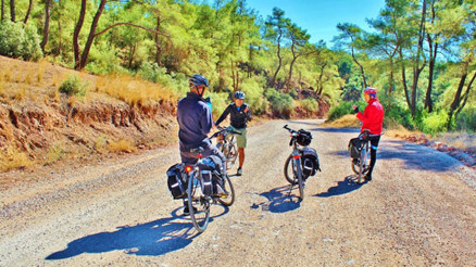 DOĞANIN KALBİNE YOLCULUK