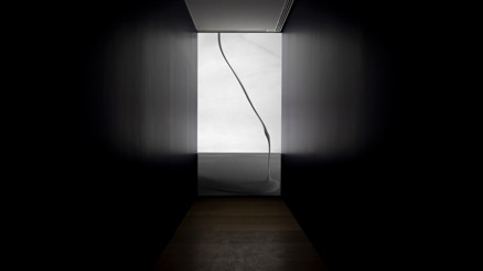 Gözlerim karanlığa alıştı, şimdi görüyorum Gözlerim karanlığa alıştı, şimdi görüyorum