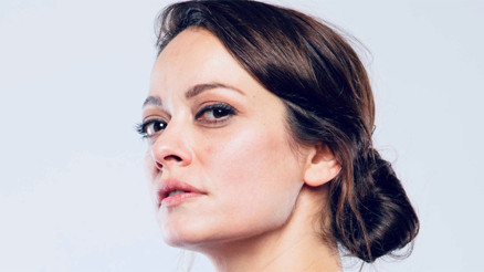 Sezin Akbaşoğulları Sitare karakteri ile “O Kız”da…