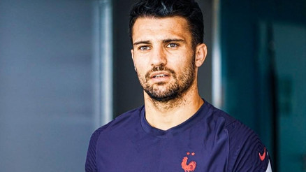 Son dakika: Galatasaray Leo Dubois transferini bitirdi Maliyeti...