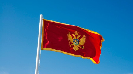 Karadağ bayrağı anlamı nedir Bayrakta hangi renkler bulunur Renklerinin anlamları Karadağ bayrağı anlamı nedir Bayrakta hangi renkler bulunur Renklerinin anlamları