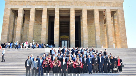 Ankaralılar Ata’nın huzurunda