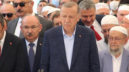 Son dakika: İş insanı Hakan Füzüne veda... Cenazeye Cumhurbaşkanı Erdoğan da katıldı