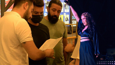 Sertab Erener konserine polisle telif baskını