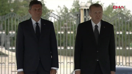 Slovenya Cumhurbaşkanı Pahor Ankarada... Erdoğan resmi törenle karşıladı