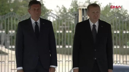 Cumhurbaşkanı Erdoğan, Slovenya Cumhurbaşkanı Pahoru resmi törenle karşıladı