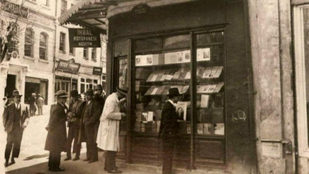 Babıâli Caddesi’nden inerken