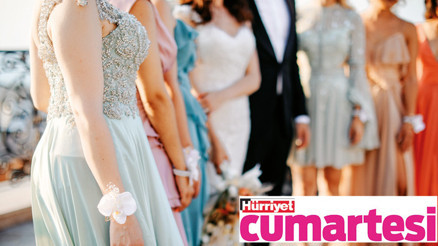 Davet çoksa elbise de çok