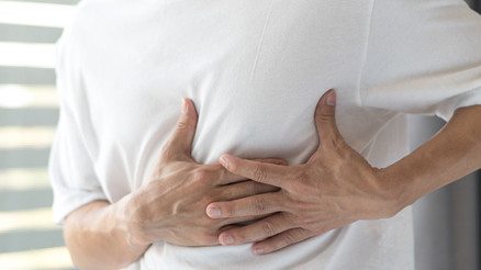 Erkeklerde Meme Büyümesi Neden Olur Ve Nasıl Tedavi Edilir