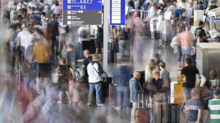 Frankfurt Havalimanı, Türkiye’den işçi alımını durdurdu