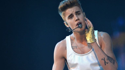 Justin Bieber felç mi oldu Üzücü haberi kendisi duyurdu Justin Bieber felç mi oldu Üzücü haberi kendisi duyurdu