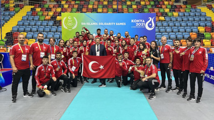 Kick boksta zirve keyfi