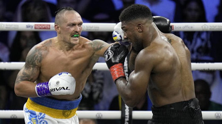 Oleksandr Usyk - Anthony Joshua maçında kazanan da kaybeden de 30 milyon sterlin aldı Oleksandr Usyk - Anthony Joshua maçında kazanan da kaybeden de 30 milyon sterlin aldı