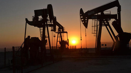 Petrol fiyatları sert geriliyor